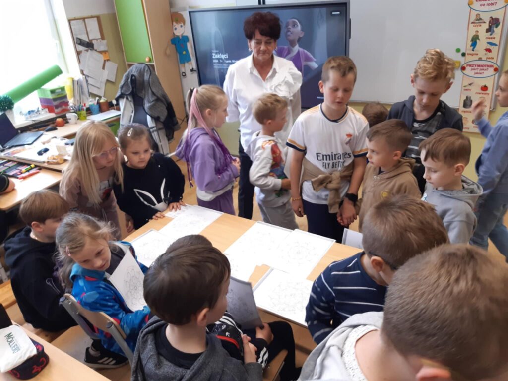 Dzieci z wizytą w Szkole podstawowej